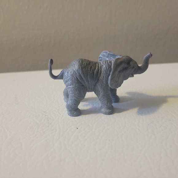 Safari Ltd Elephant Figures - Picture 10 of 10